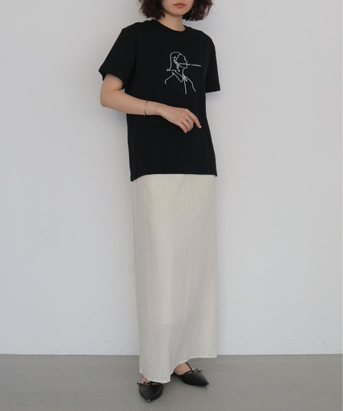 HER CLOSET（ハークローゼット）の「【HER CLOSET】ガールイラストTシャツ　GIRL ILLUSTRATION TEE（Tシャツ/カットソー・レディース・ブラック/オフホワイト・S/L/M）」の15枚目の写真