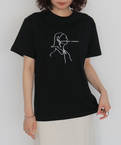 HER CLOSET（ハークローゼット）の「【HER CLOSET】ガールイラストTシャツ　GIRL ILLUSTRATION TEE（Tシャツ/カットソー・レディース・ブラック/オフホワイト・S/L/M）」の3枚目の写真