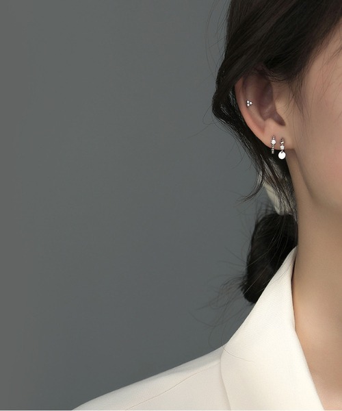 LA VORAGINE(ラ ヴォラジネ)の「金属アレルギー対応ミニピアス 3 組セット(ピアス(両耳用)・レディース・Silver/GOLD・FREE)」の3枚目の写真