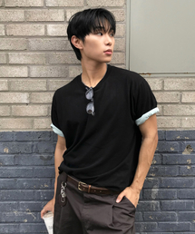 [ジュンヒョク x フラブスアート] 配色ロールアップ半袖Tシャツ ブラック/ミント