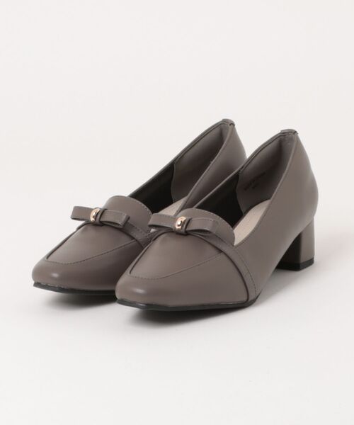 ALETTA(アレッタ)の「ALETTA-アレッタ- 究極のプレーンパンプス - スクエアトゥ4.5cm - リボンモチーフ デザインver(パンプス・レディース・ダークブラウン/グレー/ブラック/ブラック系その他・23.0cm/23.5cm/25.0cm/24.0cm/24.5cm/22.5cm)」の3枚目の写真