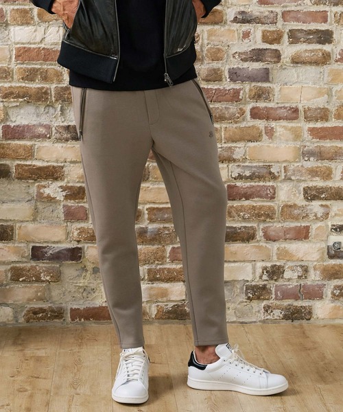Maison code 13(メゾンコードサーティーン)の「mp15313- Zip Pocket Double Knit Pants イージーパンツ(M26W-02)(その他パンツ・メンズ・モカ/ブラック・L/S/M)」の1枚目の写真