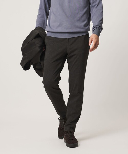 UNITED ARROWS(ユナイテッドアローズ)の「シャークスキン ノープリーツ テーパードスラックス UA COZY ウォッシャブル 2WAYストレッチ(スラックス・メンズ・ダークブラウン/ネイビー/ダークグレー・M/XXL/S/L/XL)」の7枚目の写真