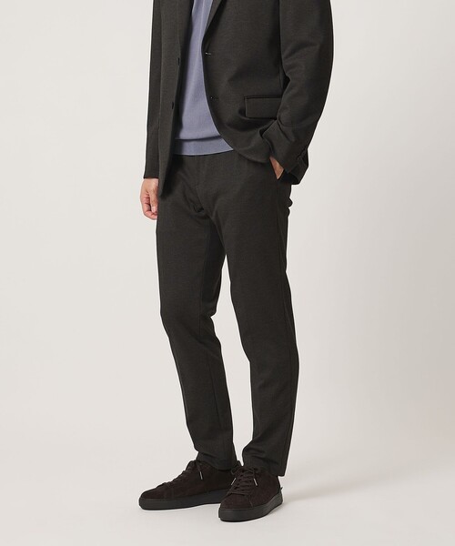 UNITED ARROWS(ユナイテッドアローズ)の「シャークスキン ノープリーツ テーパードスラックス UA COZY ウォッシャブル 2WAYストレッチ(スラックス・メンズ・ダークブラウン/ネイビー/ダークグレー・M/XXL/S/L/XL)」の8枚目の写真