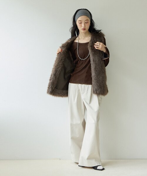 DISCOAT(ディスコート)の「【Noka】前後2WAYフロッキーメッシュプルオーバー(Tシャツ/カットソー・レディース・アイボリー/ブラック/ブラウン・FREE)」の13枚目の写真