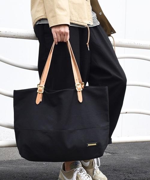 SHIPS JET BLUE(シップスジェットブルー)の「SHIPS JET BLUE: NEW ハンティングトートバッグ(トートバッグ・メンズ・ホワイト/ネイビー/ブラック/ワイン/カーキ/チャコールグレー・ONE SIZE)」の3枚目の写真