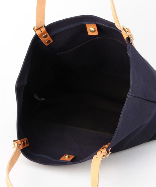 SHIPS JET BLUE(シップスジェットブルー)の「SHIPS JET BLUE: NEW ハンティングトートバッグ(トートバッグ・メンズ・ホワイト/ブラック/ネイビー・ONE SIZE)」の9枚目の写真