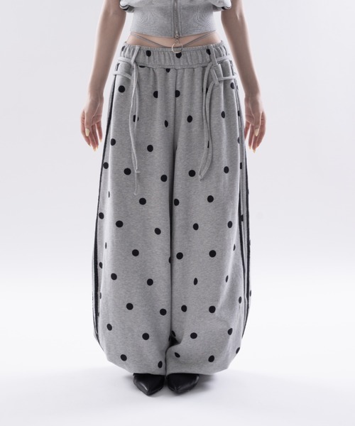 Melviianne(メルヴィアンヌ)の「Corded sweat pants(スウェットパンツ・レディース・Black/LT.Gray・FREE)」の10枚目の写真