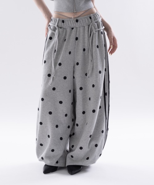 Melviianne(メルヴィアンヌ)の「Corded sweat pants(スウェットパンツ・レディース・Black/LT.Gray・FREE)」の11枚目の写真