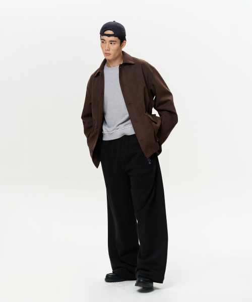 ERA(エラ)の「UNISEX ERA FAUX SUEDE SAFARI JACKET - BROWN(テーラードジャケット・レディース・その他・SMALL/MEDIUM/LARGE)」の6枚目の写真