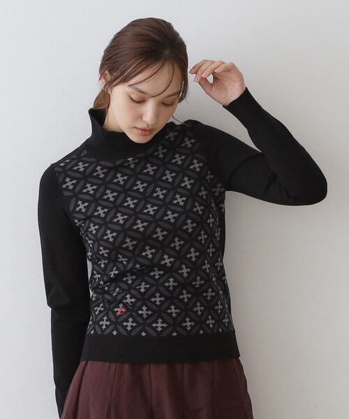 DRESSTERIOR(ドレステリア)の「オーバーラップサークルタートルニット(ニット/セーター・レディース・ブラック系/グレー系・36/38)」の5枚目の写真