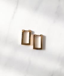 メタルスクエアフォルムピアス