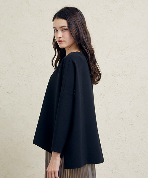 UNITED TOKYO（ユナイテッドトウキョウ）の「ストレッチワイドTOP（Tシャツ/カットソー・レディース・ブラウン/オフホワイト/ブラック・1）」の14枚目の写真