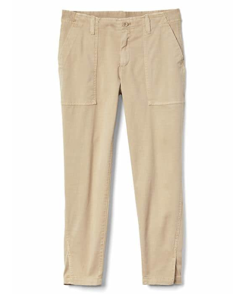 GAP(ギャップ)の「ガールフレンド ユーティリティチノ(チノパンツ・レディース・ベージュ/サファリグリーン/ブラック・6/4/8/2/000/00/0)」の11枚目の写真