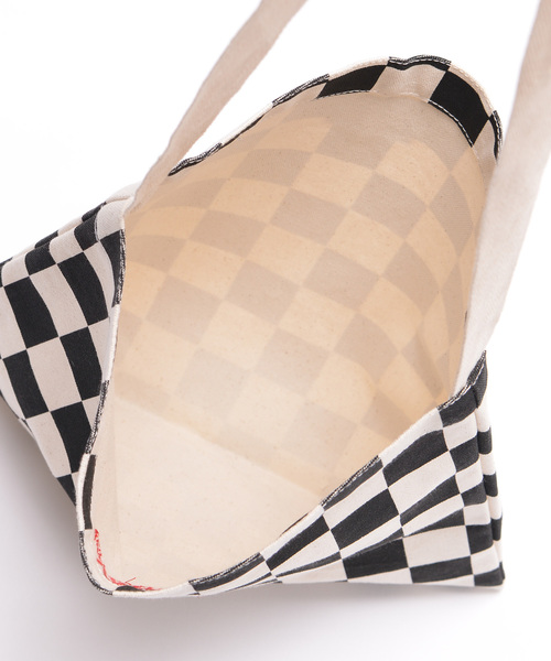 VANS（バンズ）の「【VANS/バンズ】コラボキャンバスサコッシュ（ショルダーバッグ・メンズ・ホワイト・FREE）」の5枚目の写真