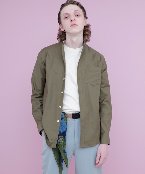 EMMA CLOTHES（エマクローズ）の「オックスフォードストレッチバンドカラーシャツ（シャツ/ブラウス・メンズ・オフホワイト/ネイビー/ベージュ/ブラック/グレー/ブルー/サックスブルー/オリーブドラブ/バーガンディー・L/M/XL/S）」の6枚目の写真