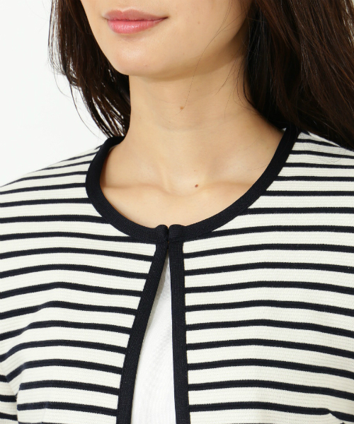 NATURAL BEAUTY BASIC(ナチュラルビューティーベーシック)の「〈ウォッシャブル〉リップルブルゾン(ブルゾン・レディース・ダークネイビー/グレー・LARGE/MEDIUM/SMALL)」の8枚目の写真