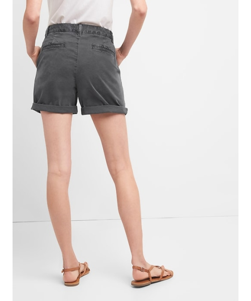 GAP（ギャップ）の「Gap ガールフレンドチノ ショートパンツ（アイレットポケット）（その他パンツ・レディース・ライトブラック・4/2/6/0/8）」の7枚目の写真