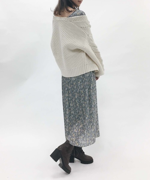 one after another NICE CLAUP（ワンアフターアナザーナイスクラップ）の「ケーブルニットカーディガン（カーディガン/ボレロ・レディース・アイボリー/ベージュ/ブルー系その他/ラベンダー・FREE）」の10枚目の写真