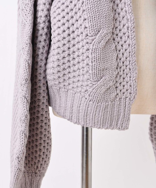 one after another NICE CLAUP（ワンアフターアナザーナイスクラップ）の「ケーブルニットカーディガン（カーディガン/ボレロ・レディース・アイボリー/ベージュ/ブルー系その他/ラベンダー・FREE）」の17枚目の写真