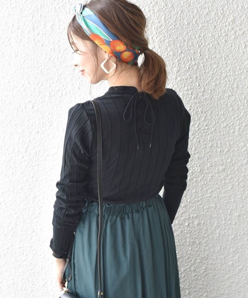 SHIPS(シップス)の「YOUNG&OLSEN:リブバックレースカットソー(Tシャツ/カットソー・レディース・ブラック/ベージュ・36/38)」の1枚目の写真