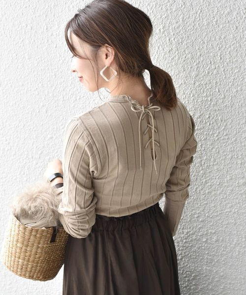 SHIPS(シップス)の「YOUNG&OLSEN:リブバックレースカットソー(Tシャツ/カットソー・レディース・ブラック/ベージュ・36/38)」の13枚目の写真