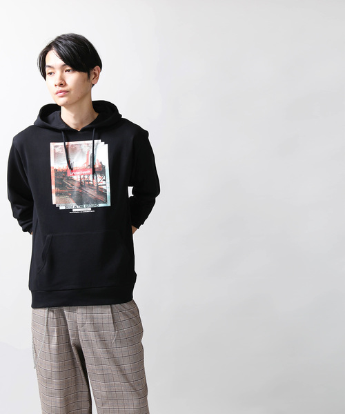 WEGO(ウィゴー)の「WEGO/デジタルフォトロゴプルパーカー(パーカー・メンズ・ホワイト/ブラック・SMALL/MEDIUM/LARGE)」の10枚目の写真