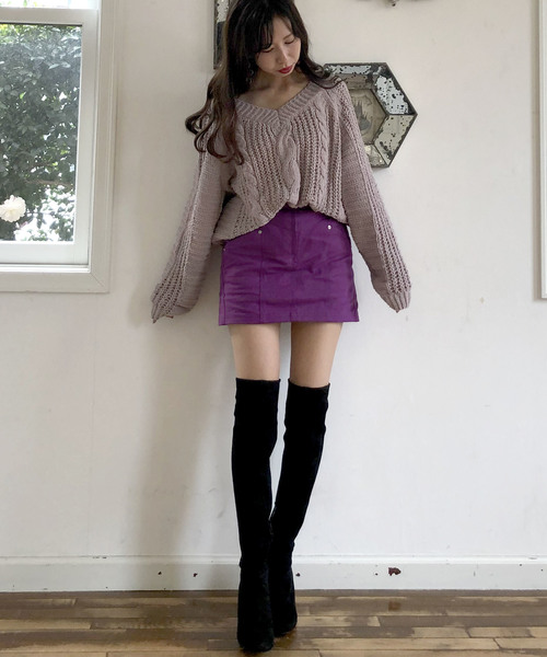 archives（アルシーヴ）の「モールヤーンケーブル編みVネックプルオーバー（ニット/セーター・レディース・ブラック/ベージュ/オフホワイト/ラベンダー・MEDIUM）」の11枚目の写真