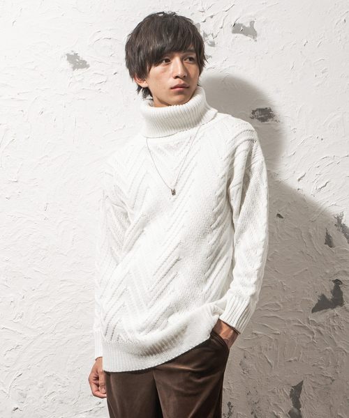 MinoriTY（マイノリティ）の「ローゲージビックタートルニット（ニット/セーター・メンズ・ホワイト/ブラック/ネイビー/モカ・M/L）」の2枚目の写真