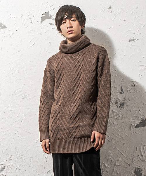 MinoriTY（マイノリティ）の「ローゲージビックタートルニット（ニット/セーター・メンズ・ホワイト/ブラック/ネイビー/モカ・M/L）」の3枚目の写真