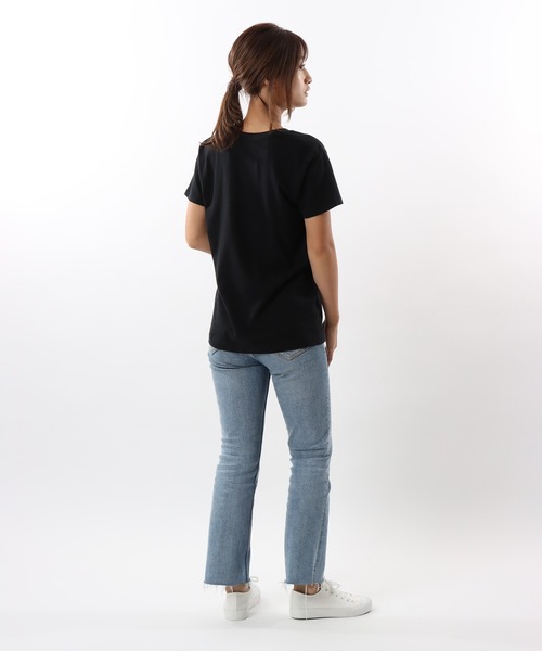 HANES(ヘインズ)の「【Hanes/ヘインズ】レディース ジャパンフィットフォーハー【2枚組】クルーネックTシャツ 5.3oz(Tシャツ/カットソー・レディース・ホワイト×ブルー/その他3/グレー系その他3/ふじ色系/ベージュ系その他・MEDIUM/LARGE)」の18枚目の写真