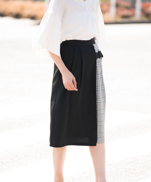 Luz Llena（ラズレナ）の「チェック配色タイトスカート（スカート・レディース・ブラック/ベージュ・MEDIUM）」の9枚目の写真