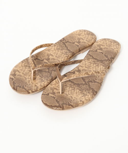 LOWRYS FARM（ローリーズファーム）の「トングサンダル　832068（サンダル・レディース・オフホワイト/ブラック/パイソン・MEDIUM/LARGE）」の11枚目の写真