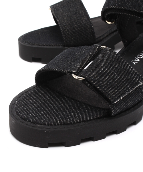 goocy（グースィー）の「【CHEAP MONDAY】GOVELCRO（サンダル・レディース・ブルー/ブラック・37/36/38）」の6枚目の写真