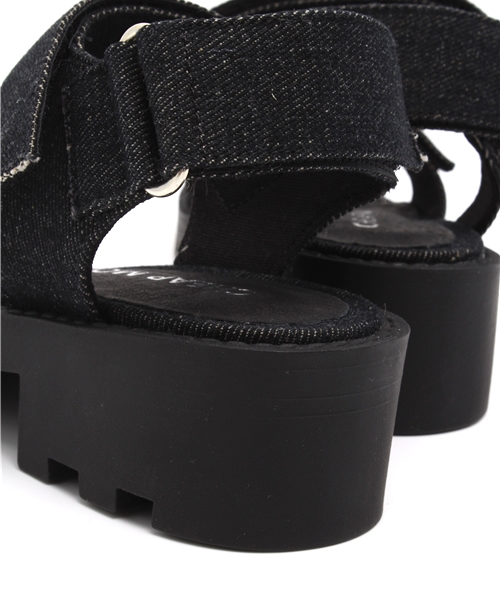 goocy（グースィー）の「【CHEAP MONDAY】GOVELCRO（サンダル・レディース・ブルー/ブラック・37/36/38）」の7枚目の写真