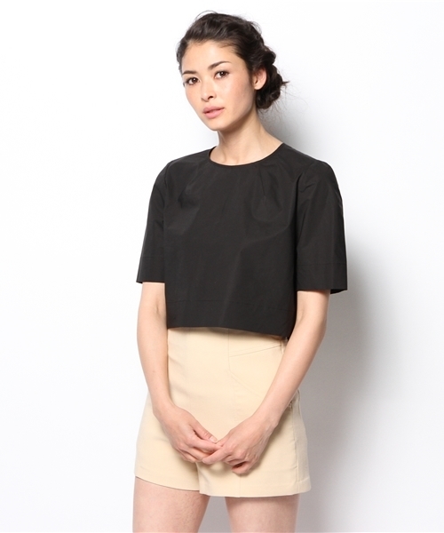 Demi-Luxe BEAMS(デミルクス ビームス)の「Demi-Luxe BEAMS / ストレッチ クロップドプルオーバー(シャツ/ブラウス・レディース・ホワイト/ブラック・36/38)」の1枚目の写真