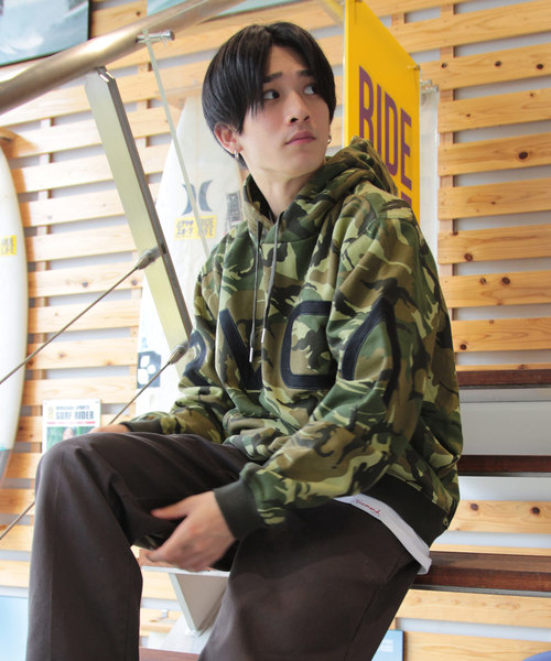 RVCA（ルーカ）の「【限定】AJ042-018 プルオーバーパーカー（パーカー