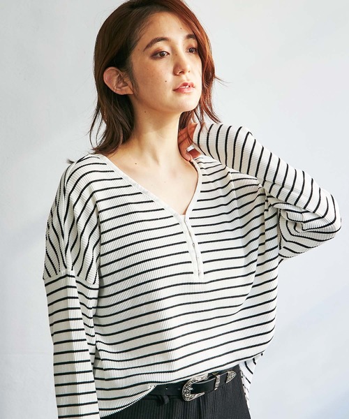 GeeRA(ジーラ)の「ヘンリーネックリブカットソー(Tシャツ/カットソー・レディース・オフホワイト/ブラック×ホワイト/ホワイト×ブラック・LARGE/X-LARGE/MEDIUM)」の13枚目の写真