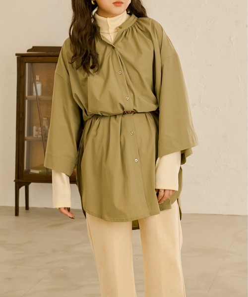 Ambre Neige(アンブルネージュ)の「ポンチョ風シャツ/ドルマンシャツ/【WEB/EC限定商品】(シャツ/ブラウス・レディース・オフホワイト/グレー系その他・FREE)」の1枚目の写真
