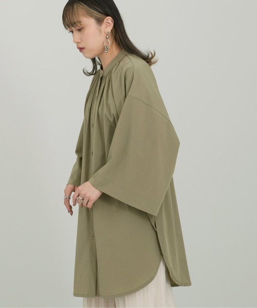 Ambre Neige(アンブルネージュ)の「ポンチョ風シャツ/ドルマンシャツ/【WEB/EC限定商品】(シャツ/ブラウス・レディース・オフホワイト/グレー系その他・FREE)」の6枚目の写真
