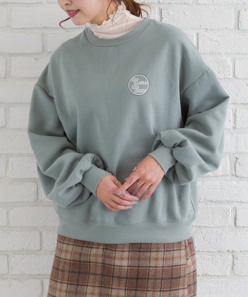 SpRay(スプレイ)の「裏起毛BACKサークルロゴプルオーバー(Tシャツ/カットソー・レディース・チャコールグレー/グレイッシュベージュ/ライトグリーン/ブルー・FREE)」の14枚目の写真
