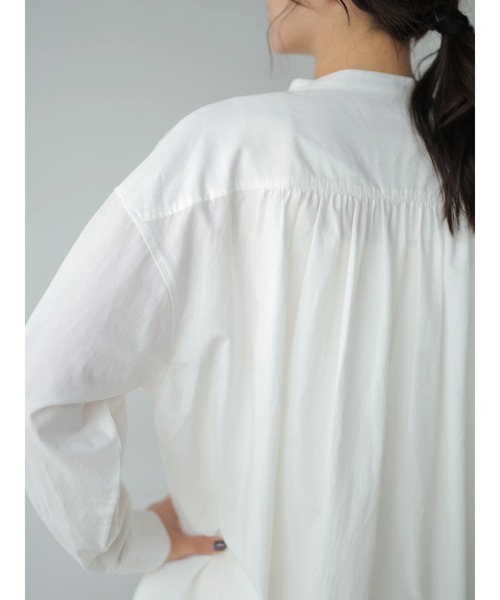 AMERICAN HOLIC（アメリカンホリック）の「スタンドカラー比翼シャツチュニック　＊●（シャツ/ブラウス・レディース・オフホワイト/ピンク/ベージュ/ストライプ/チェック・FREE）」の22枚目の写真