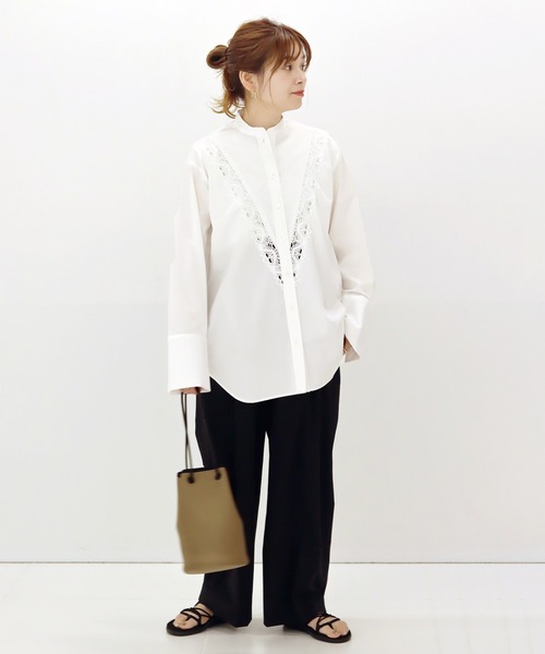 SEEALL（シーオール）の「【SEEALL/シーオール】別注Vレースシャツ◆（シャツ/ブラウス・レディース・ホワイト/カーキ・FREE）」の17枚目の写真