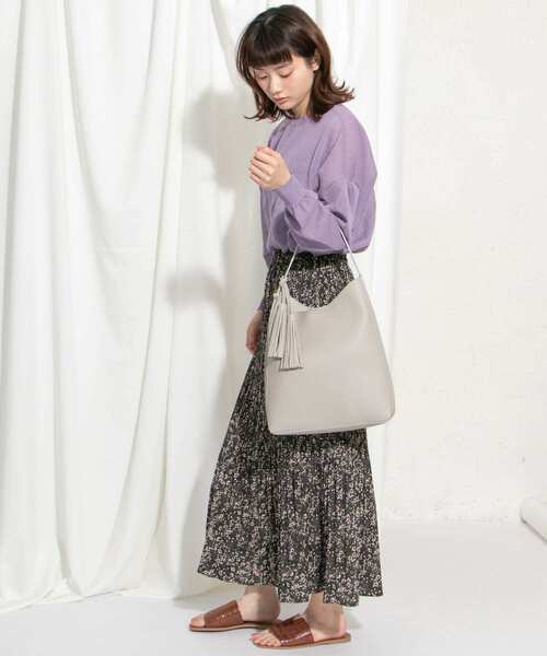 RODE SKO(ロデスコ)の「HELJA 型押しフラットサンダル∴(サンダル・レディース・ホワイト/ブラック/ブラウン・36/38/37)」の4枚目の写真