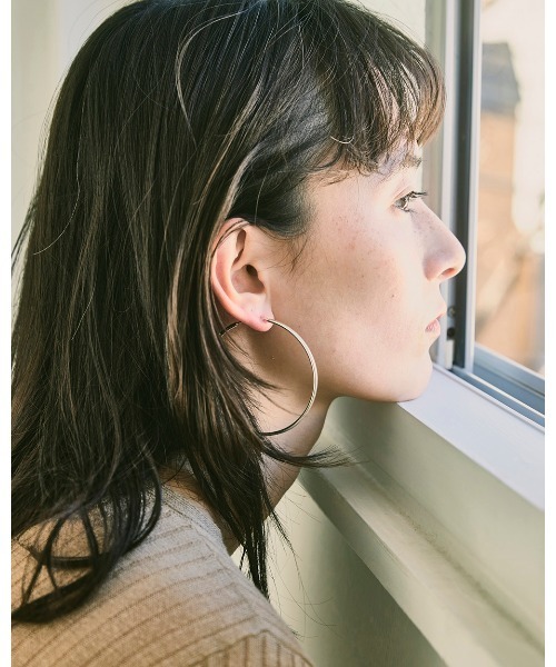 TODAYFUL（トゥデイフル）の「ティンフープピアス（ピアス（両耳用）・レディース・シルバー/ゴールド・FREE）」の5枚目の写真