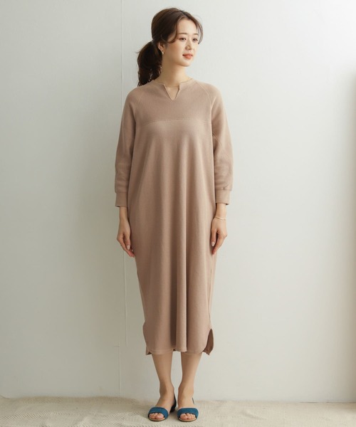 URBAN RESEARCH DOORS(アーバンリサーチドアーズ)の「ハニカム切替カットワンピース(ワンピース・レディース・チャコールグレー/ベージュ/ナチュラル・ONE)」の6枚目の写真