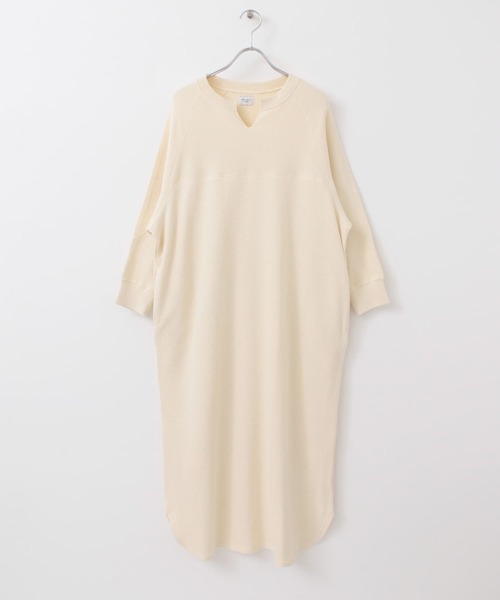 URBAN RESEARCH DOORS(アーバンリサーチドアーズ)の「ハニカム切替カットワンピース(ワンピース・レディース・チャコールグレー/ベージュ/ナチュラル・ONE)」の11枚目の写真