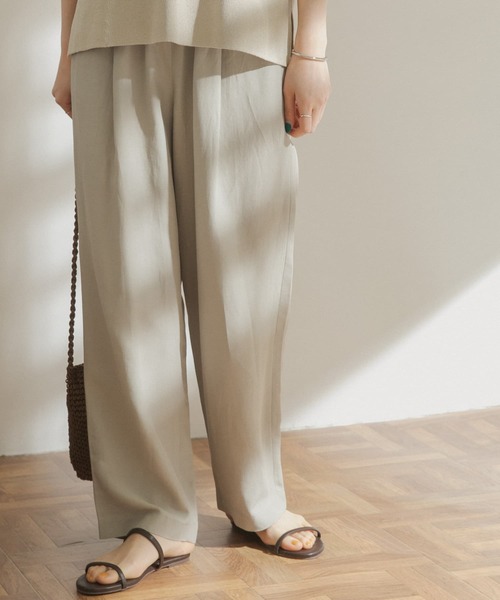 FORK&SPOON（フォークアンドスプーン）の「FORK&SPOON　リンクルエアータックトラウザー（その他パンツ・レディース・ブラック/グレー系その他/グリーン系その他・ONE）」の2枚目の写真