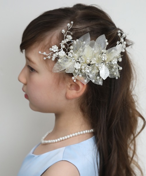 Catherine Cottage（キャサリンコテージ）の「チュールフラワーヘッドドレス（その他ヘアアクセサリー・キッズ・ホワイト系・FREE）」の10枚目の写真