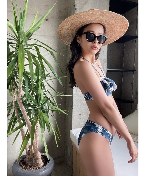 TRUNC（トランクエイティーエイト）の「WildFlower pt Swimwear（水着・レディース・ネイビー/グリーン・FREE）」の21枚目の写真